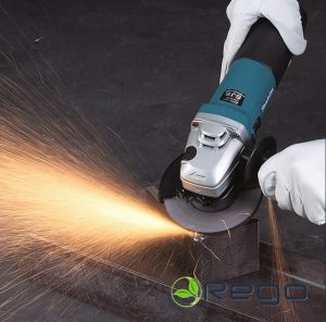 9565CVR-1.jpg Makita 9565CVR Leņķa slīpmašīnas 125mm 1400W apgriezieni 2800-11000min