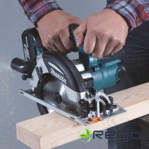 DHS630Z-1.jpg Makita DHS630Z ripzāģis 18V, 66mm, bez akumlatora,bez lādētāja