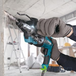 Makita HR2670 Perforators SDS-Plus 800W 3.0J