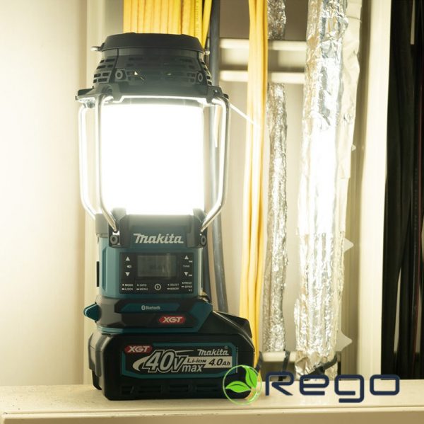 Makita MR009GZ Laterna / Radio 40V XGT, tikai korpuss